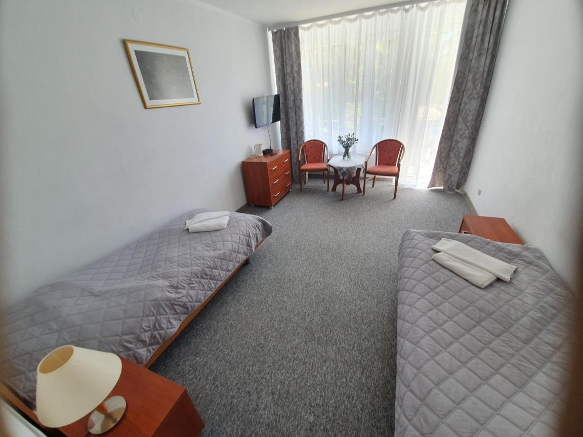 Osrodek Wczasowy Wrzos Łukęcin Exterior foto